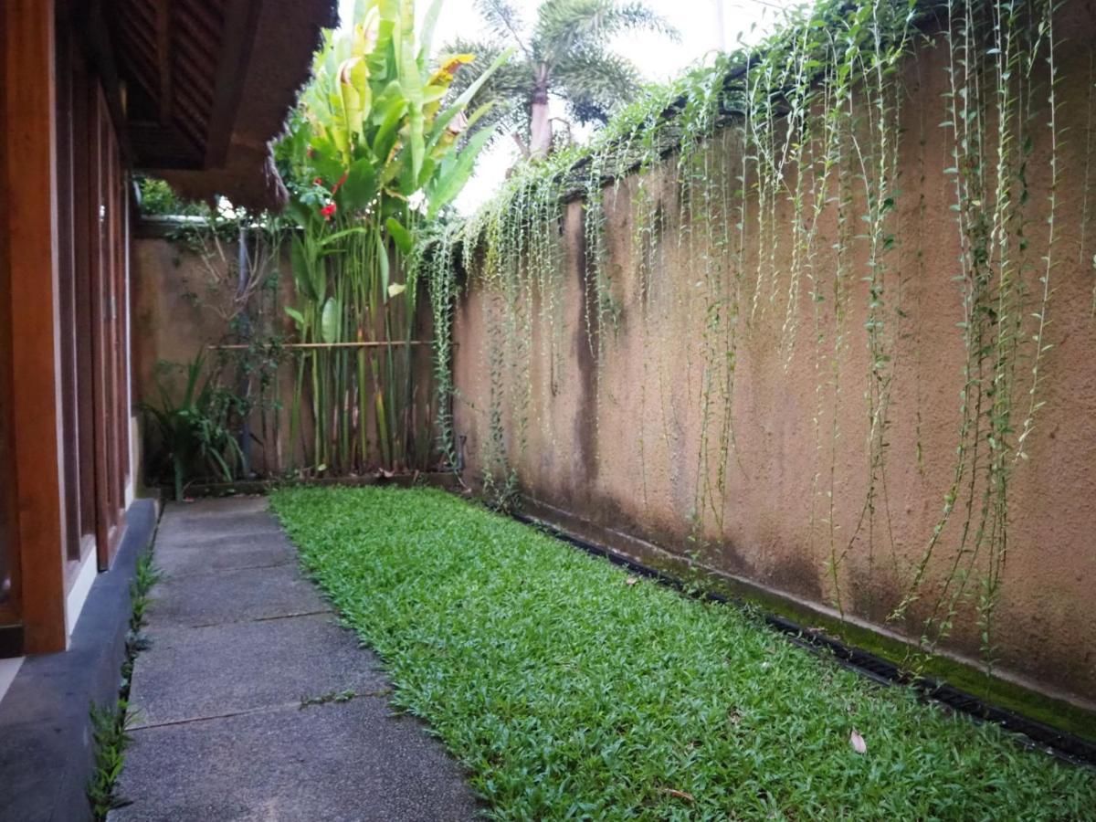 De Dalam Villa Ubud Exterior photo