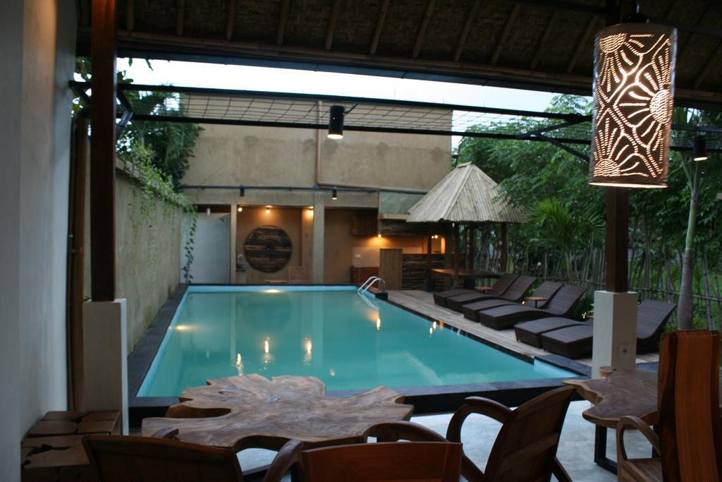 De Dalam Villa Ubud Exterior photo